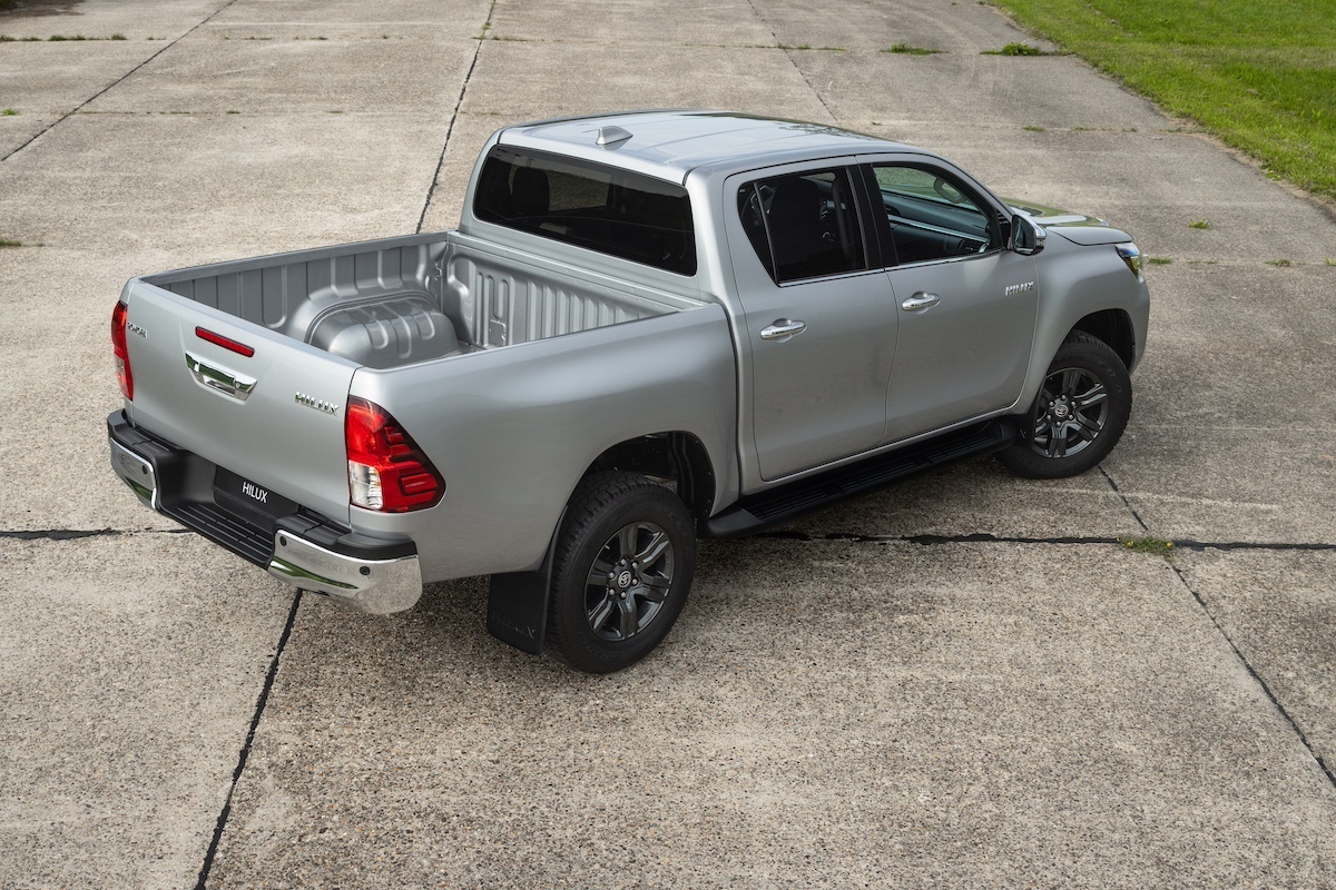 Toyota nuovo Hilux Hybrid 48V: il pick-up che unisce potenza e tecnologia ibrida Toyota nuovo Hilux Hybrid 48V: il pick-up che unisce potenza e tecnologia ibrida