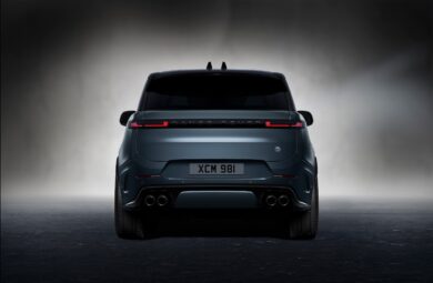 Range Rover Sport SV EDITION TWO, lusso e potenza in un design moderno e sportivo