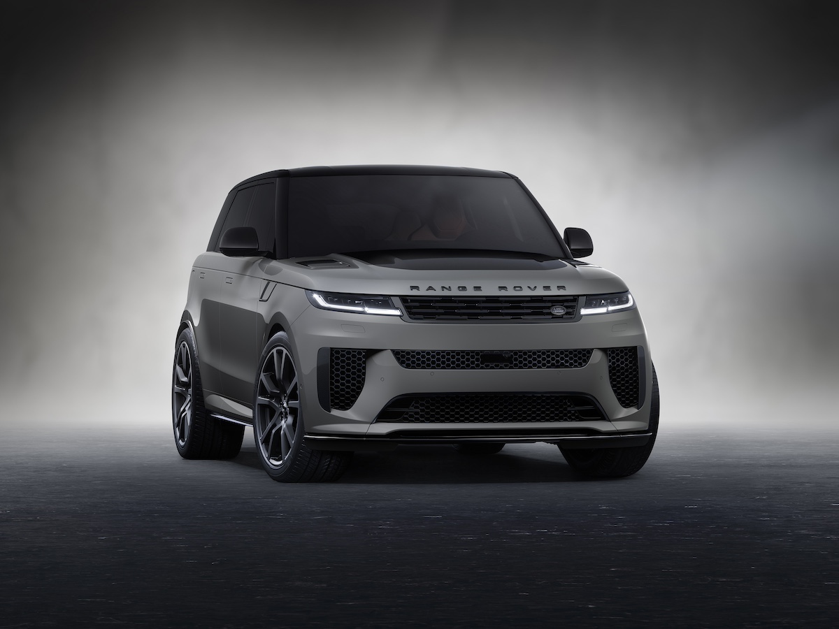 Range Rover Sport SV EDITION TWO, lusso e potenza in un design moderno e sportivo