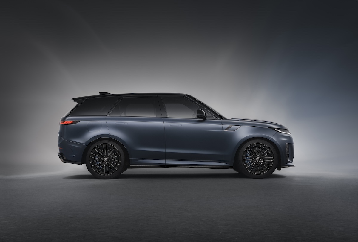 Range Rover Sport SV EDITION TWO, lusso e potenza in un design moderno e sportivo