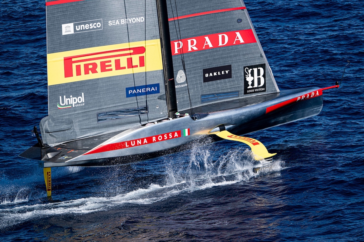 Louis Vuitton Cup, Luna Rossa brilla nella prima giornata delle semifinali