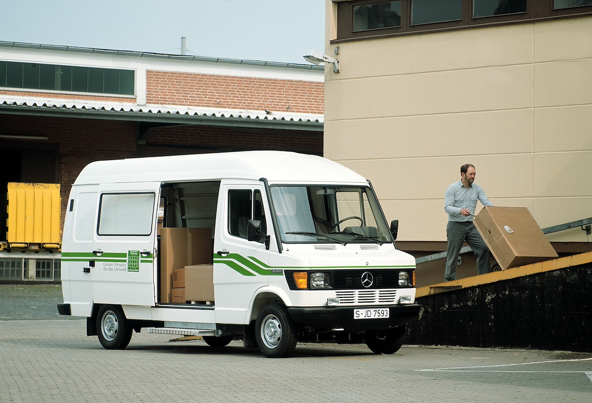 Mercedes-Benz Vans: storia, innovazione e anniversari del Bremer, T1/TN e Sprinter Mercedes-Benz Vans: storia, innovazione e anniversari del Bremer, T1/TN e Sprinter