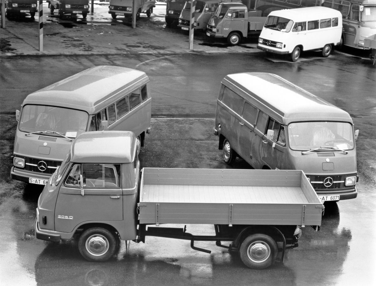 Mercedes-Benz Vans: storia, innovazione e anniversari del Bremer, T1/TN e Sprinter Mercedes-Benz Vans: storia, innovazione e anniversari del Bremer, T1/TN e Sprinter