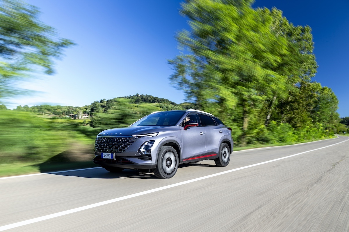 OMODA 5: il nuovo crossover SUV intelligente pronto a conquistare il mercato europeo