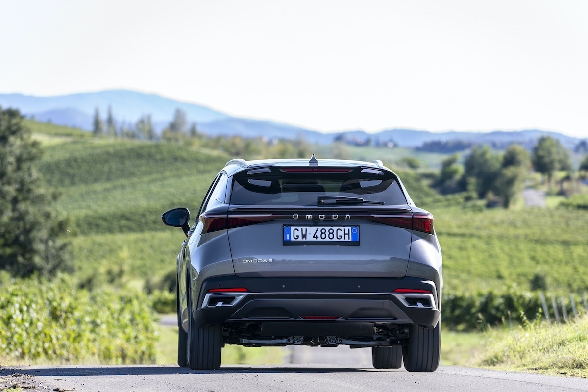 OMODA 5: il nuovo crossover SUV intelligente pronto a conquistare il mercato europeo