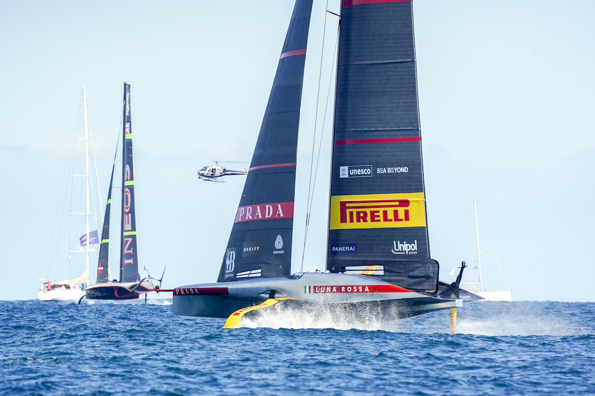 Louis Vuitton Cup, Luna Rossa vola in semifinale due vittorie decisive contro American Magic