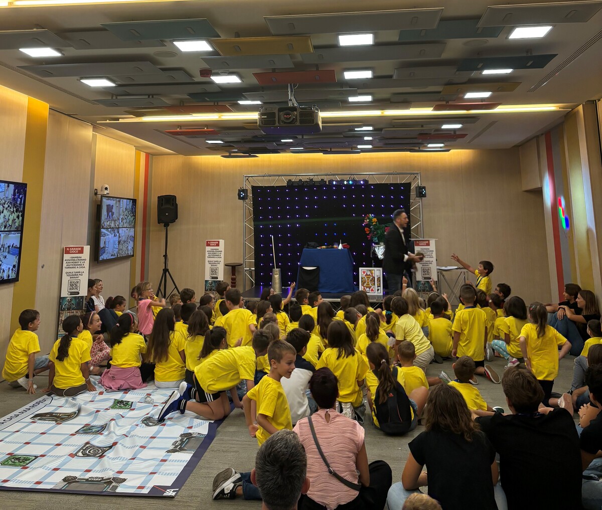 AXA Italia accoglie i figli dei dipendenti per il Kids’ Day 2024 AXA Italia accoglie i figli dei dipendenti per il Kids’ Day 2024