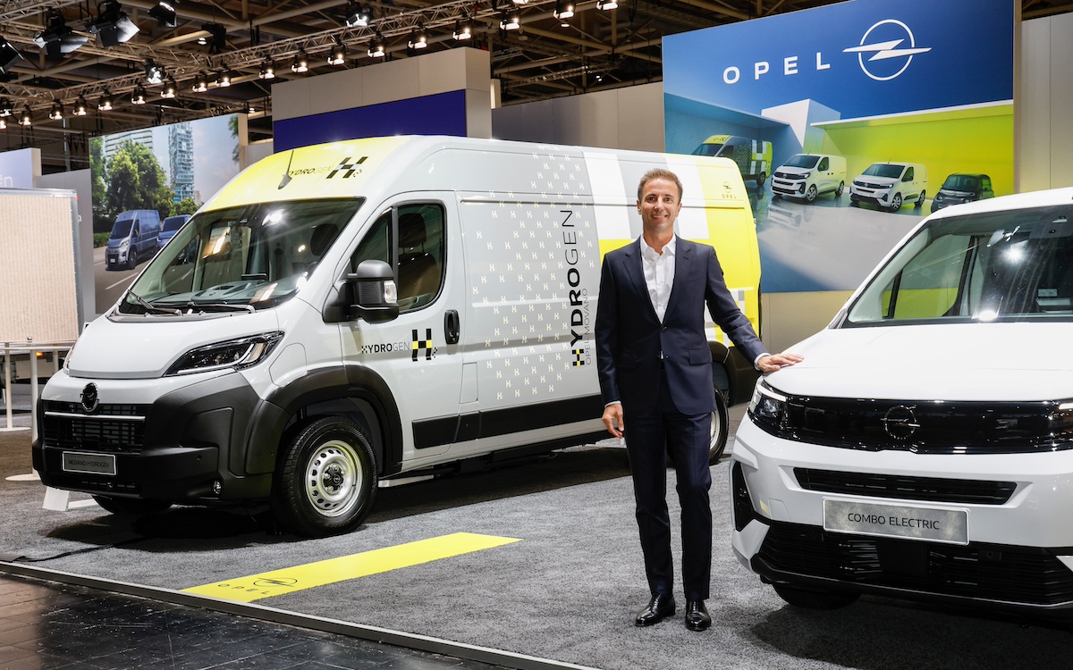 Opel presenta il nuovo Movano HYDROGEN all’IAA Transportation 2024 Opel presenta il nuovo Movano HYDROGEN all’IAA Transportation 2024