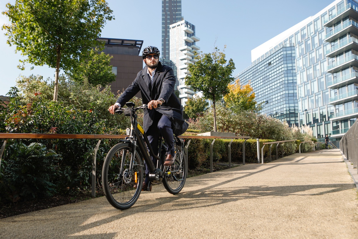 Pirelli e Arval Italia insieme per un innovativo servizio di e-bike sharing aziendale