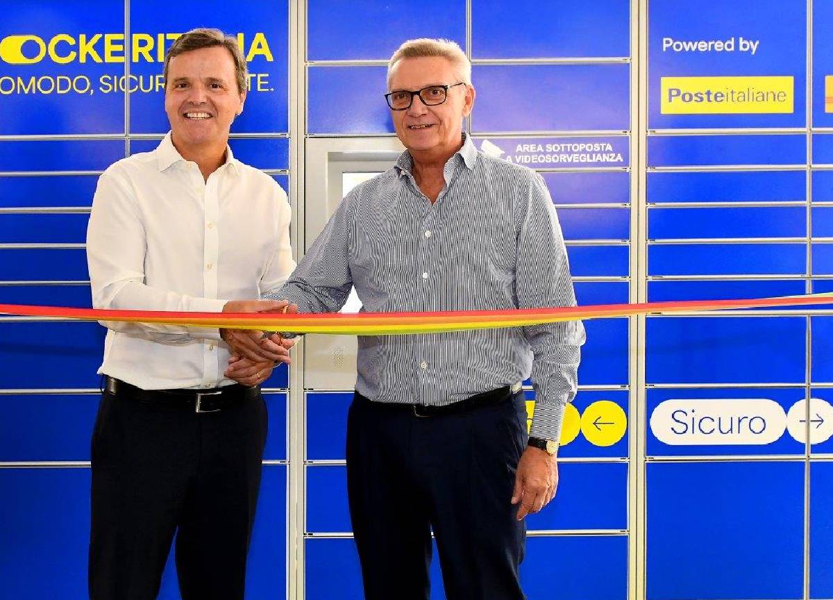 Poste Italiane e DHL eCommerce: installato il primo dei 10mila locker in Italia Poste Italiane e DHL eCommerce: installato il primo dei 10mila locker in Italia