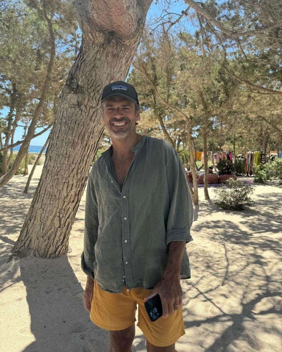 Luca Argentero si butta nel food e nei drink “sostenibili”: nuovo socio della newco “Acqua Santa” 