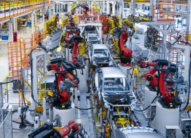 Metalmeccanica, brusca frenata per la produzione di auto in Italia. A rischio quattro aziende su dieci