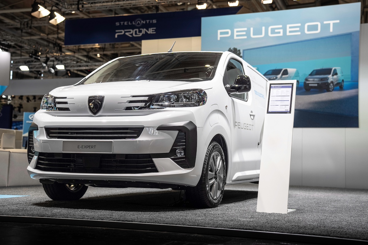 PEUGEOT svela “CustomFit” e nuove tecnologie sostenibili al IAA Transportation 2024 PEUGEOT svela “CustomFit” e nuove tecnologie sostenibili al IAA Transportation 2024