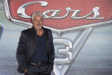 Pino Insegno, lutto per il conduttore di Reazione a Catena: morto il padre Armando