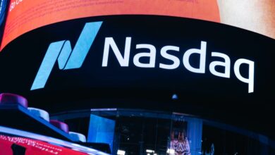 Musk, distacco con gli altri super ricchi abissale. E il Nasdaq cambia il regolamento per Space X
