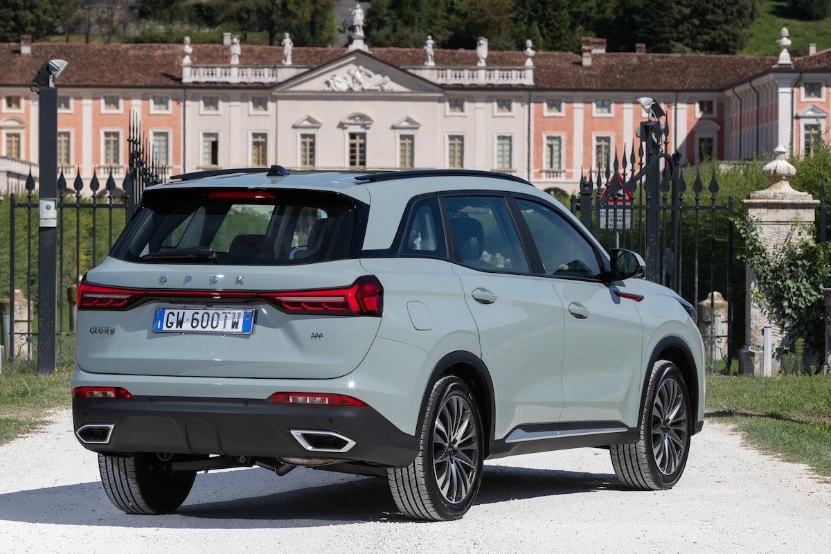 China Car Company espande la gamma DFSK in Italia con i nuovi modelli E5 PHEV e Glory 600 China Car Company espande la gamma DFSK in Italia con i nuovi modelli E5 PHEV e Glory 600