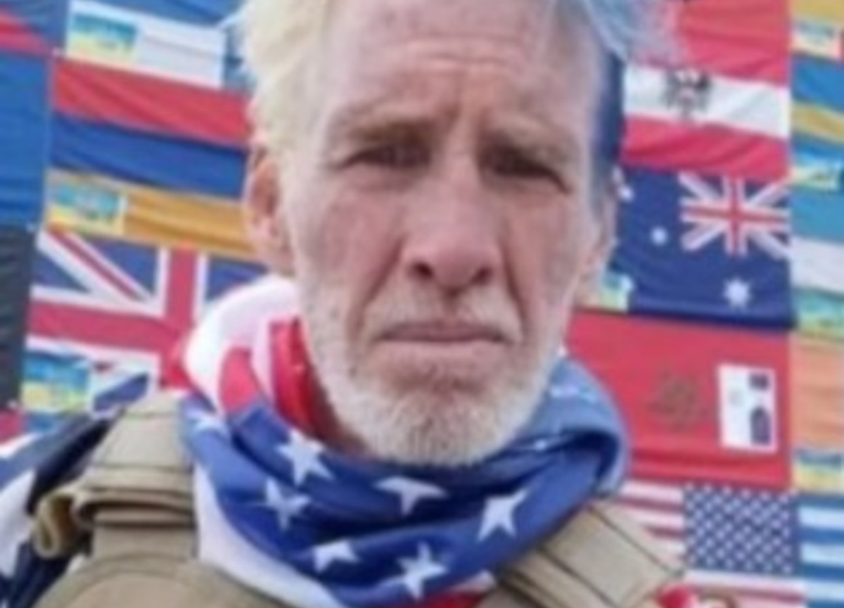 Trump: “Sparano solo ai presidenti importanti”. Attentatore preso grazie a una donna: foto alla targa dell’auto di Routh