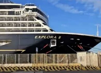 Msc Crociere: caccia alla coppia che ha fatto sesso sul balconcino vista porto. Lo show sulla Explora II carica di vip
