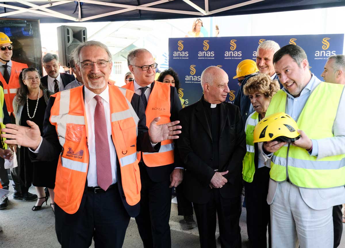 Regione Lazio: la Giunta non si tocca, rimpasto delle deleghe per dare più peso a Forza Italia. C’è l’accordo Regione Lazio: la Giunta non si tocca, rimpasto delle deleghe per dare più peso a Forza Italia. C’è l’accordo