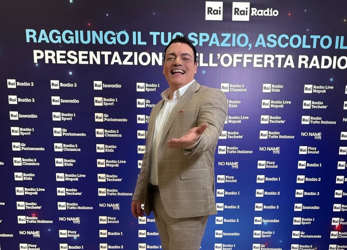 Rai Radio 1, Igor Righetti torna in onda. Riparte il programma Igorà – Tutti in piazza Rai Radio 1, Igor Righetti torna in onda. Riparte il programma Igorà – Tutti in piazza