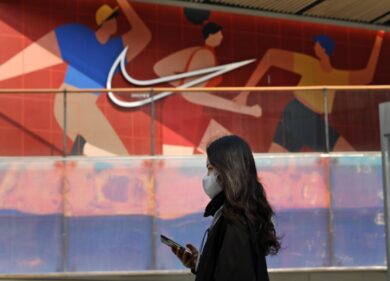 Nike “lascia a piedi” il Ceo Donahoe: sostituito da un ex manager del Gruppo