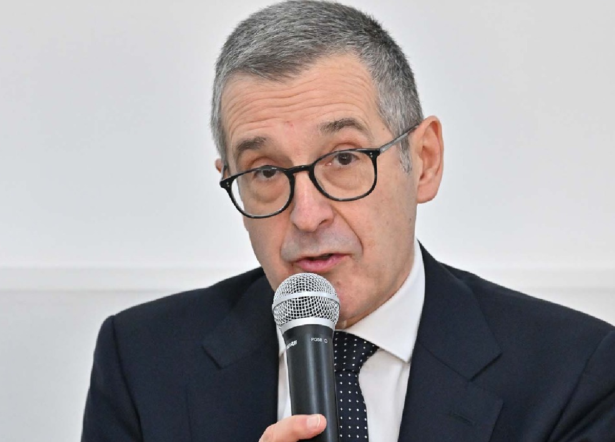 Intesa Sanpaolo e San Patrignano insieme per la prevenzione delle tossicodipendenze Intesa Sanpaolo e San Patrignano insieme per la prevenzione delle tossicodipendenze
