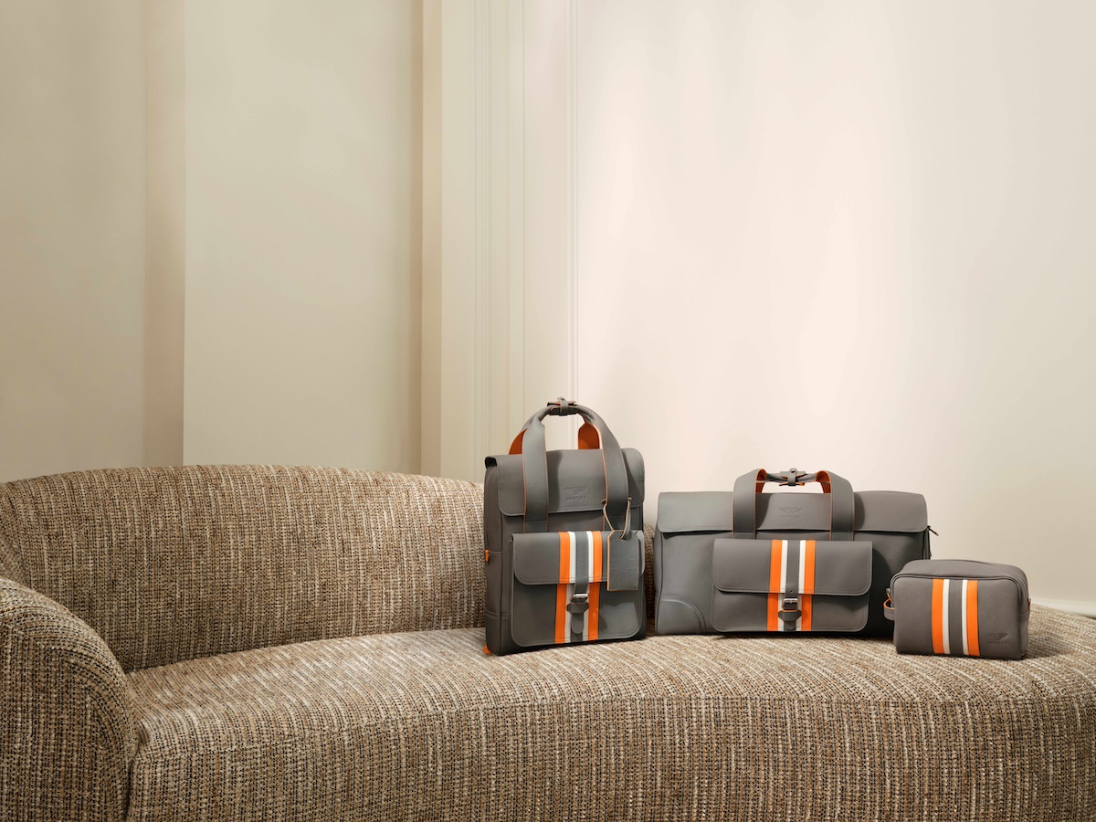 Bentley lancia una nuova collezione di borse da viaggio per celebrare le Continental GT e GTC Bentley lancia una nuova collezione di borse da viaggio per celebrare le Continental GT e GTC
