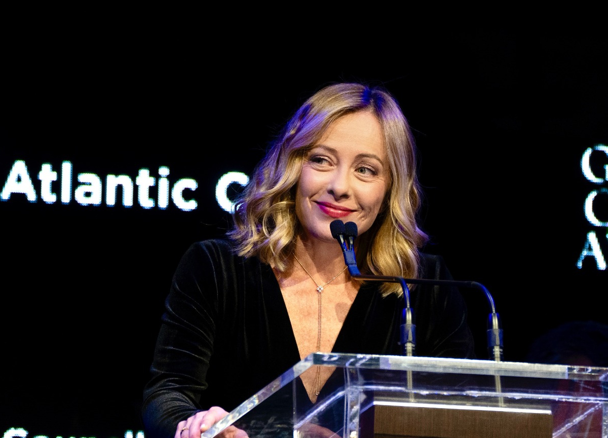 Meloni negli Usa, le Big Tech investono in Italia: 4 mld da Microsoft e viaggio a Roma del capo di ChatGpt