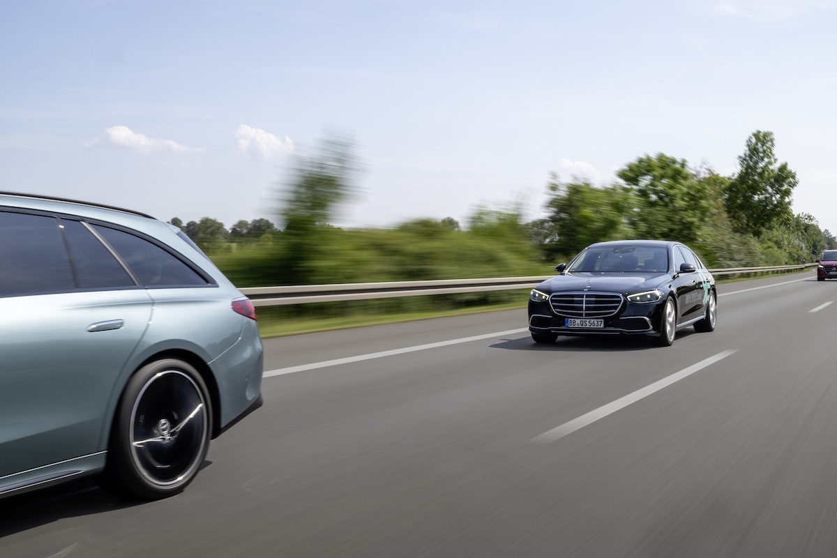 Mercedes-Benz aumenta la velocità massima del sistema di guida automatizzata a 95 km/h