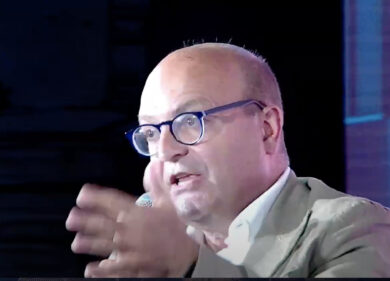 Pd, “Contributo da banche, assicurazioni e non solo. Il problema è che il governo abbaia ma non morde”