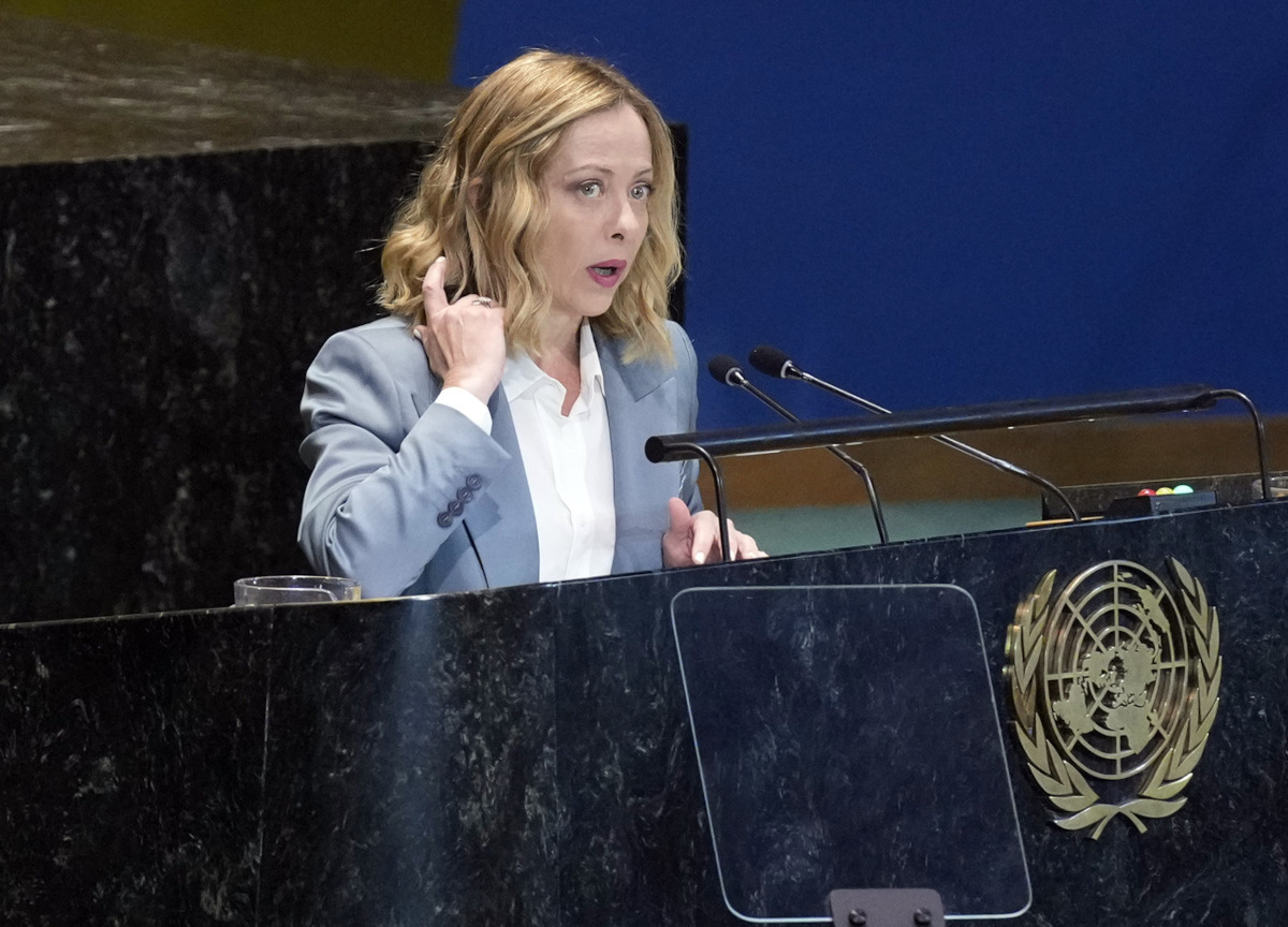 Meloni distrugge il modello Onu: “Servono principi di eguaglianza e rappresentatività. Basta gerarchie” Meloni distrugge il modello Onu: “Servono principi di eguaglianza e rappresentatività. Basta gerarchie”