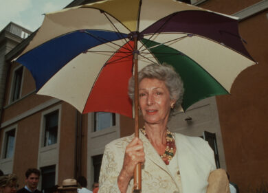 Eredità Agnelli: gioielli e quadri per 170mln, casa di St. Moritz a Lapo. “John organizzò la finta residenza di Marella”