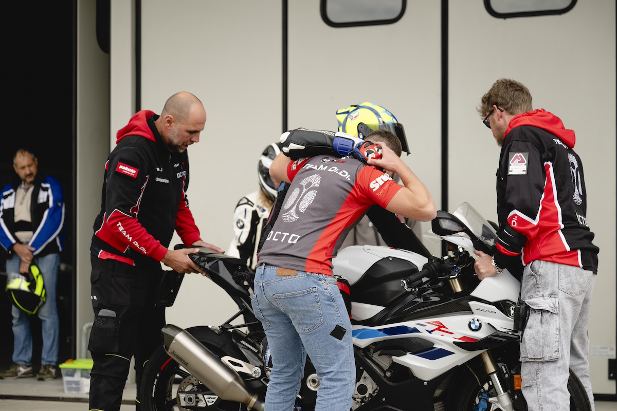 BMW Motorrad e Di.Di. insieme a Cervesina per l’inclusione: corso di guida per motociclisti disabili