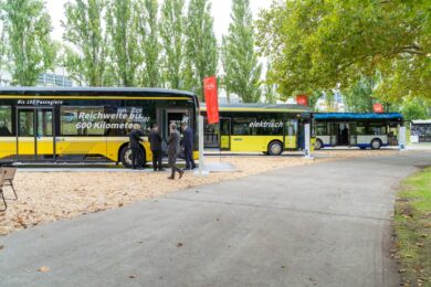 BYD debutta a InnoTrans 2024 con gli innovativi eBus B12, B13 e B18