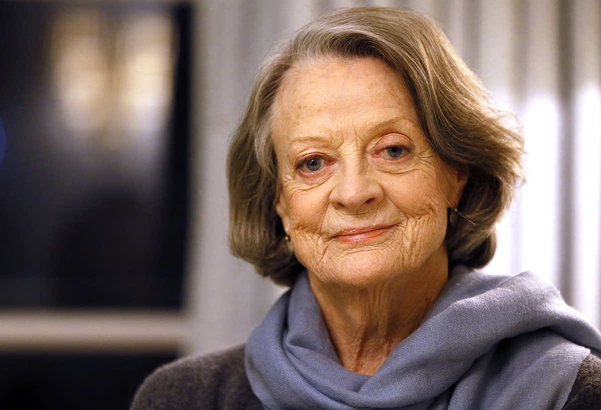 È morta Maggie Smith, amata contessa in Downton Abbey e professoressa McGranitt in Harry Potter È morta Maggie Smith, amata contessa in Downton Abbey e professoressa McGranitt in Harry Potter