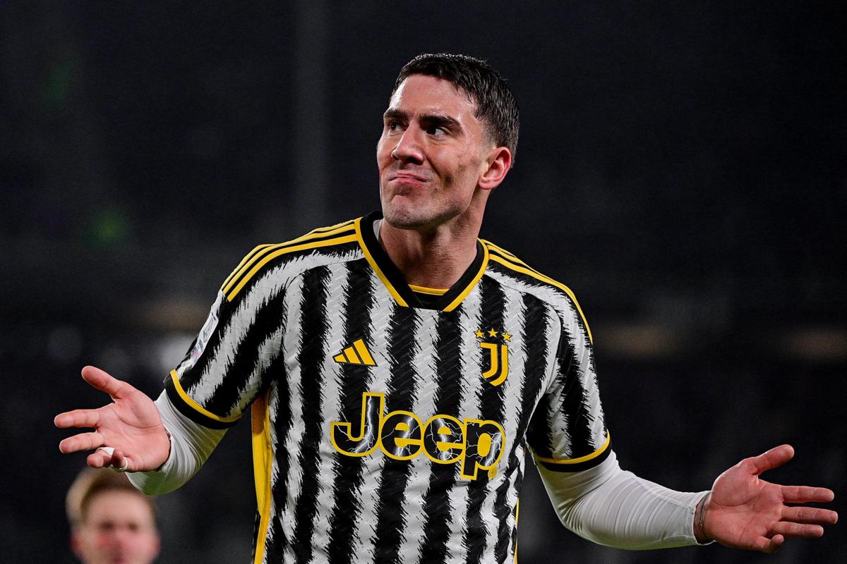 Juventus chiude il bilancio 2024 con un rosso di 199 milioni. I numeri Juventus chiude il bilancio 2024 con un rosso di 199 milioni. I numeri