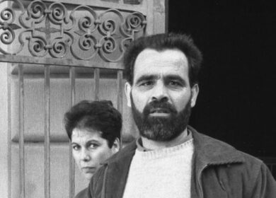 Mostro di Firenze, riesumato il cadavere di Francesco Vinci. Nuove indagini sul caso che sconvolse l’Italia