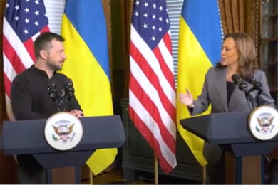 Kamala Harris riceve Zelensky e critica Trump: “Sua proposta di pace è come quella di Putin”