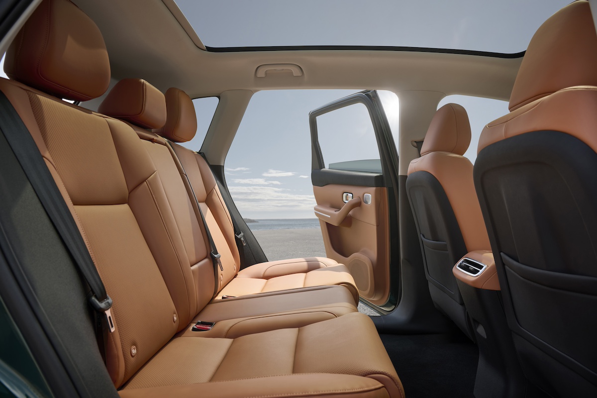 Stellantis e Leapmotor aprono gli ordini in Europa per la city car T03 e il SUV C10 elettrici Stellantis e Leapmotor aprono gli ordini in Europa per la city car T03 e il SUV C10 elettrici