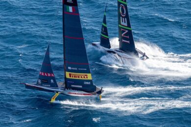 Louis Vuitton Cup: Luna Rossa pareggia i conti con Ineos Britannia nelle finali
