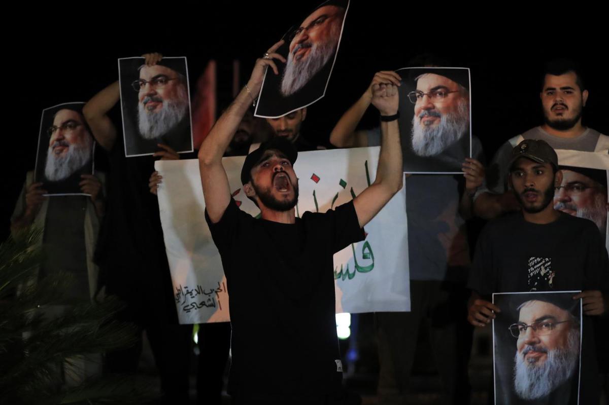 Israele, iniziato l’attacco di terra in Libano. La risposta dei filo-iraniani: missili sulla base Usa in Iraq Israele, iniziato l’attacco di terra in Libano. La risposta dei filo-iraniani: missili sulla base Usa in Iraq