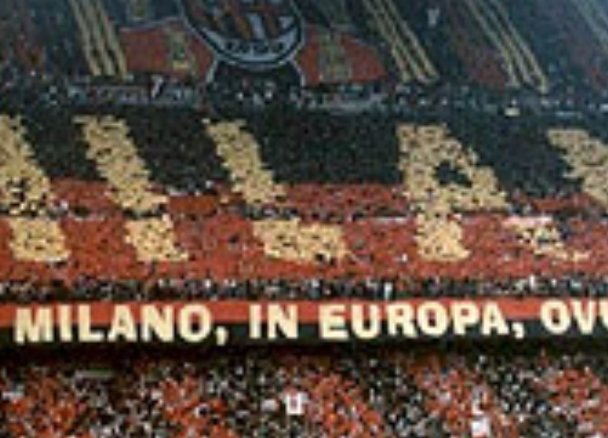 Il metodo San Siro: “Decidono gli ultras chi entra, dicono 10 e passano in 150”. Lotito avverte: “Siamo solo all’inizio” Il metodo San Siro: “Decidono gli ultras chi entra, dicono 10 e passano in 150”. Lotito avverte: “Siamo solo all’inizio”