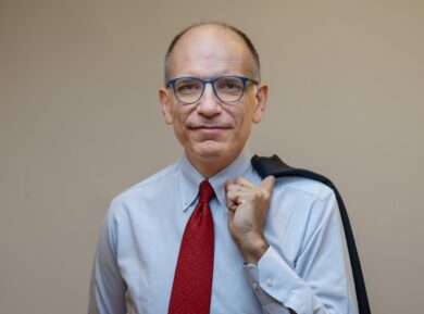 Enrico Letta torna in cattedra, nominato decano a Madrid. Sarà professore alla Bocconi spagnola