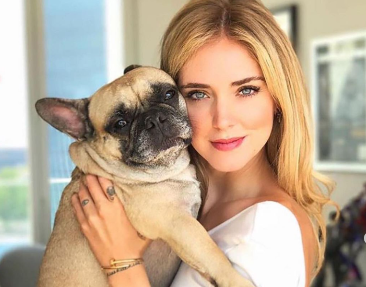 Chiara Ferragni ai fan: “Sono stata malissimo. “Non so cosa sta succedendo al mio fisico” Chiara Ferragni ai fan: “Sono stata malissimo. “Non so cosa sta succedendo al mio fisico”