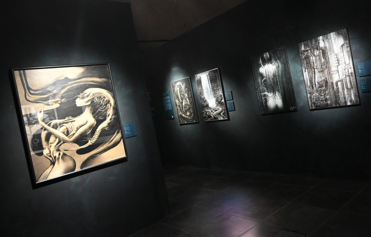 BEYOND ALIEN: H.R. GIGER la prima mostra in Italia