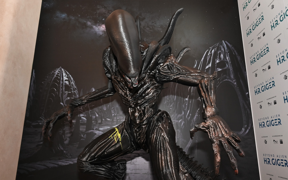 BEYOND ALIEN: H.R. GIGER la prima mostra in Italia