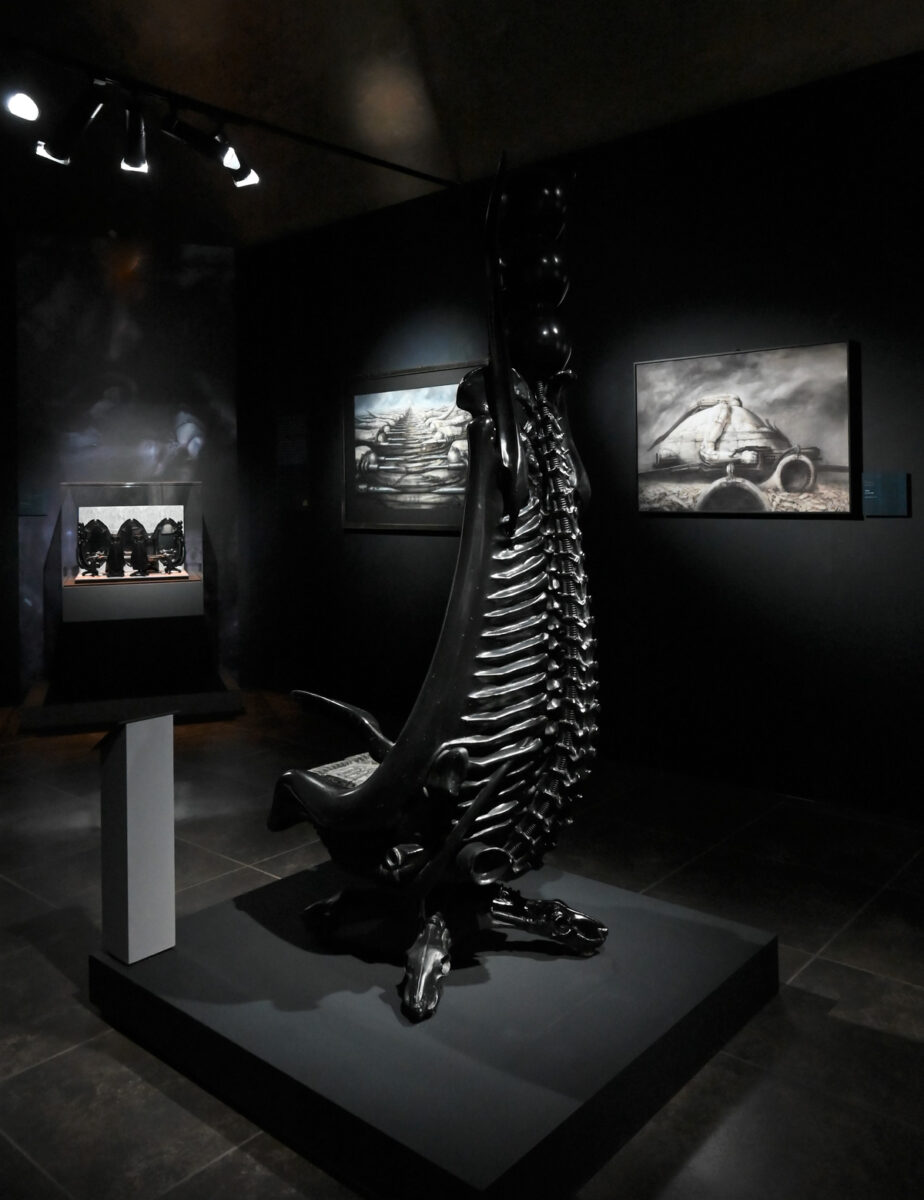 BEYOND ALIEN: H.R. GIGER la prima mostra in Italia