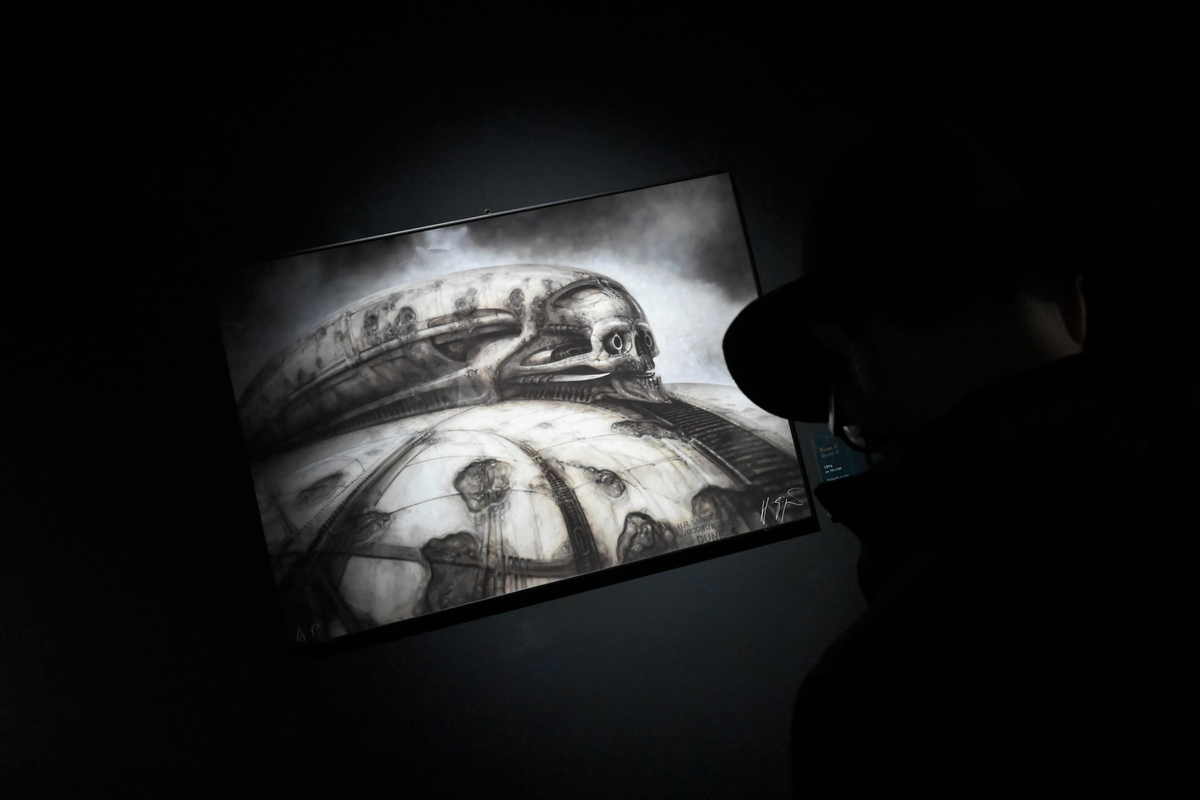 BEYOND ALIEN: H.R. GIGER la prima mostra in Italia
