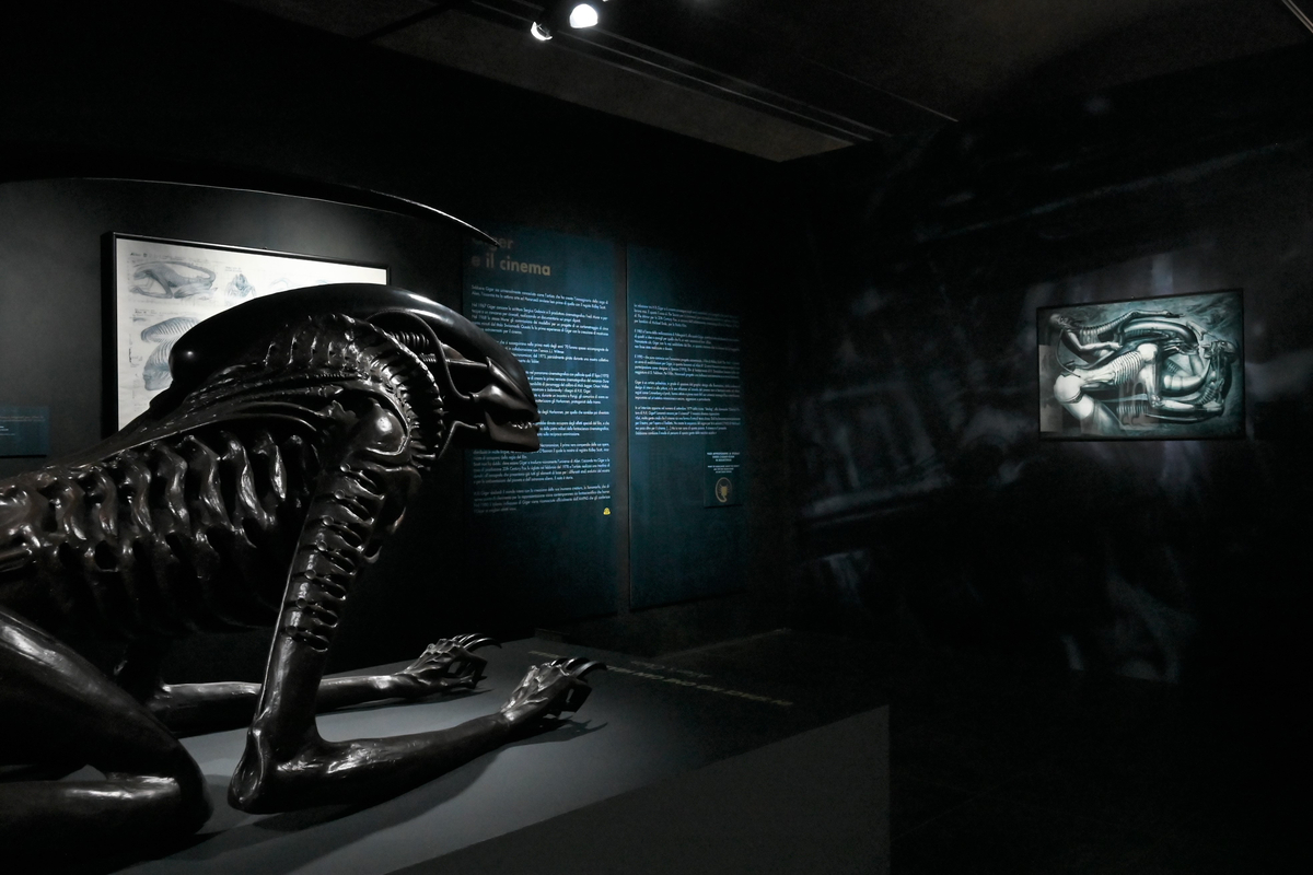 BEYOND ALIEN: H.R. GIGER la prima mostra in Italia