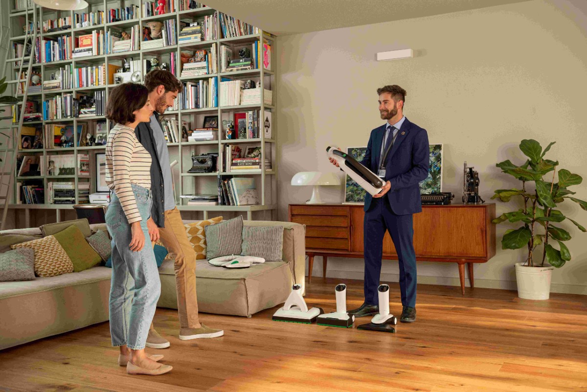 Il venditore di aspirapolveri Folletto: “Guadagno 10 mila euro al mese. Come si fa? Ci sono 3 segreti” Il venditore di aspirapolveri Folletto: “Guadagno 10 mila euro al mese. Come si fa? Ci sono 3 segreti”